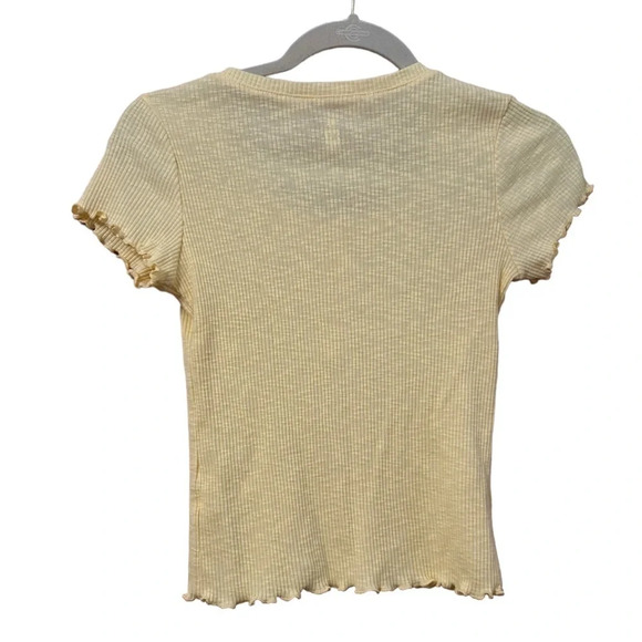 ME TO WE CROPPED LETTUCE HEM TEE - Picture 2 of 4